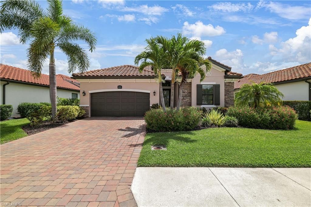 28657 Newtown Ct, Bonita Springs, FL 34135 Photo