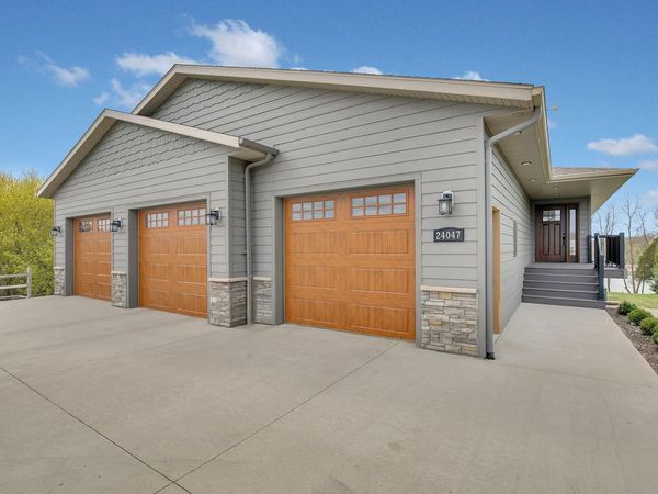 24047 County Road 23, Richmond, MN 56368