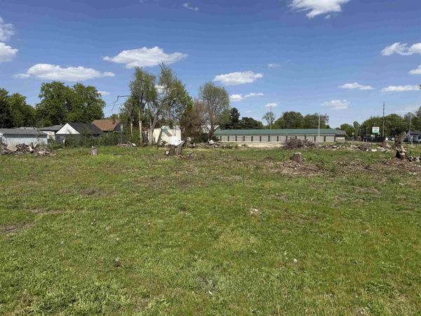 1465 Bayliss Avenue, Beloit, WI 53511