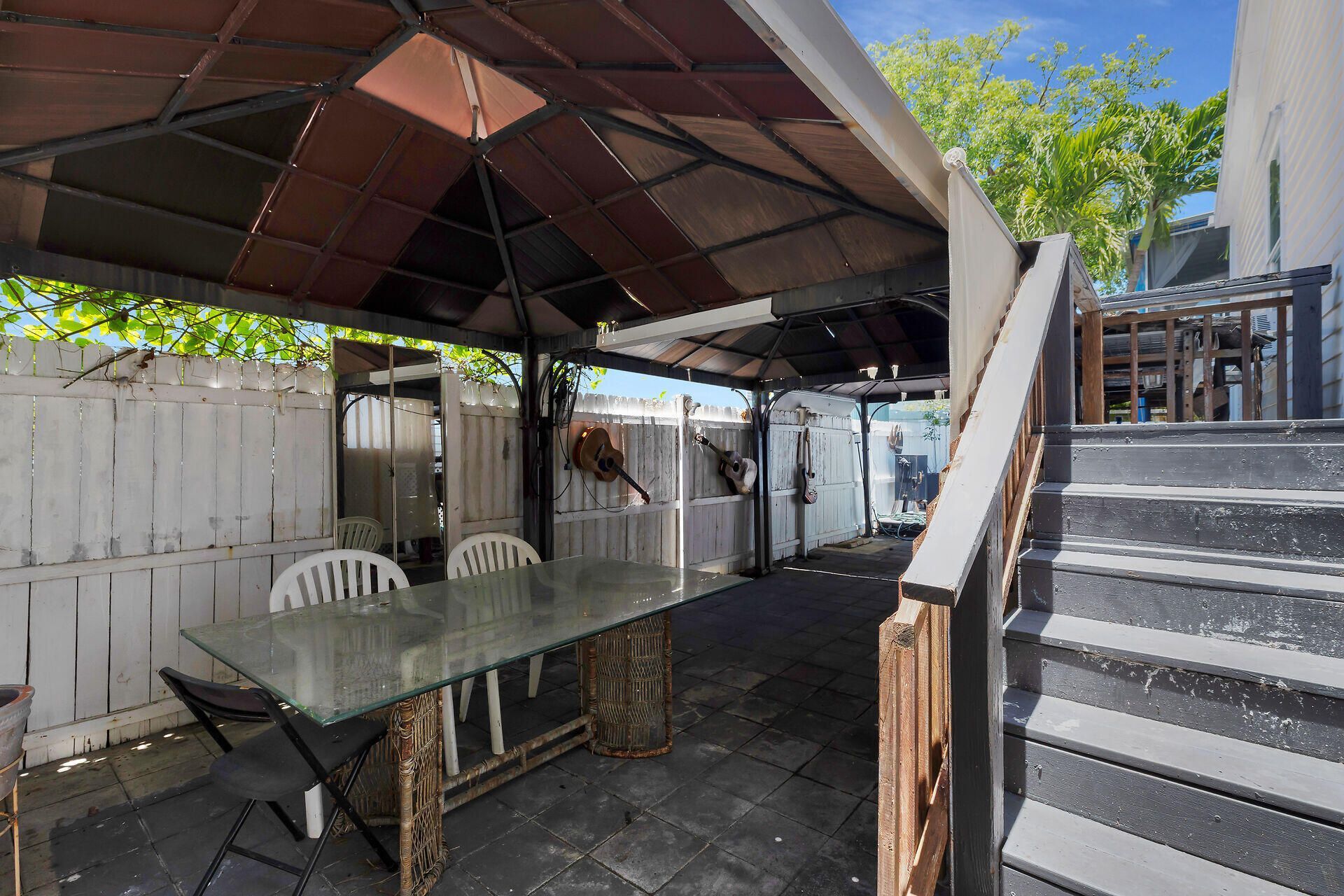 4 Coral Drive, Saddle Bunch, FL 33040 Photo