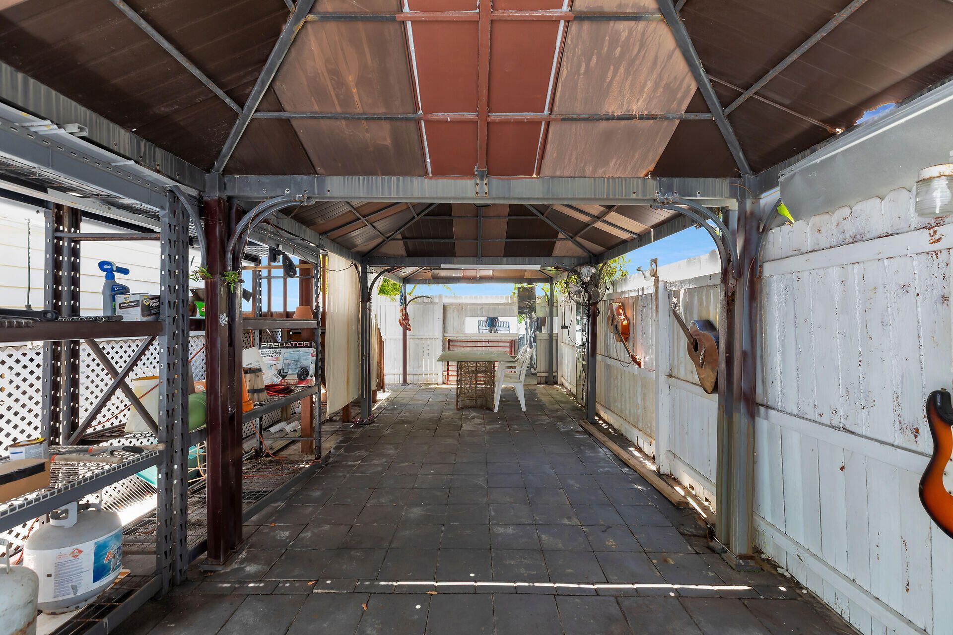 4 Coral Drive, Saddle Bunch, FL 33040 Photo