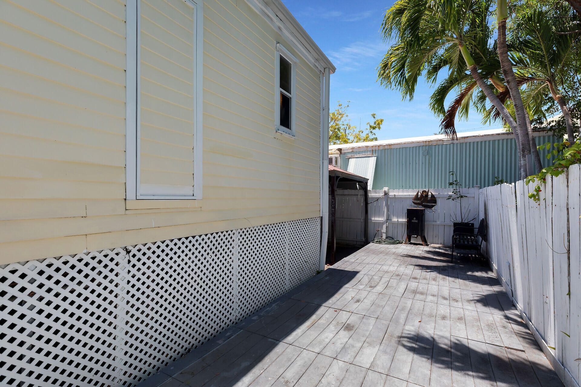 4 Coral Drive, Saddle Bunch, FL 33040 Photo