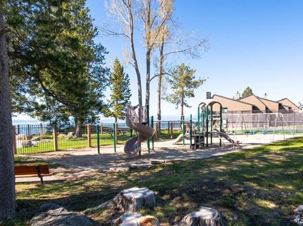 2081 Venice Drive, Unit 281, South Lake Tahoe, CA 96150 Photo