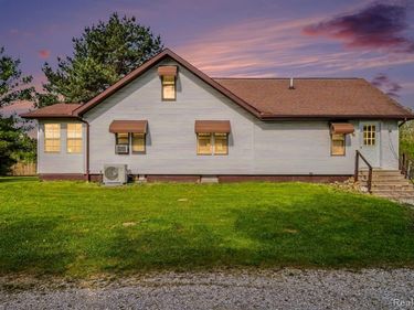 8261 N Dort Highway, Genesee Twp, MI 48458