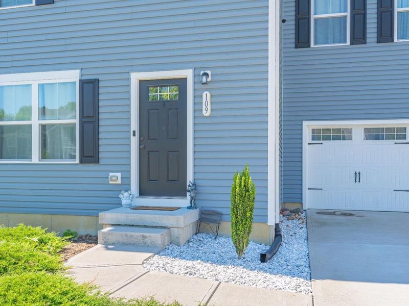 109 Sunrise Lane, New Richmond, OH 45157 Photo 2