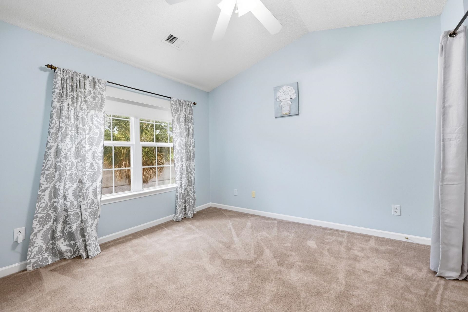 635 Wilshire Ln. Photo 20