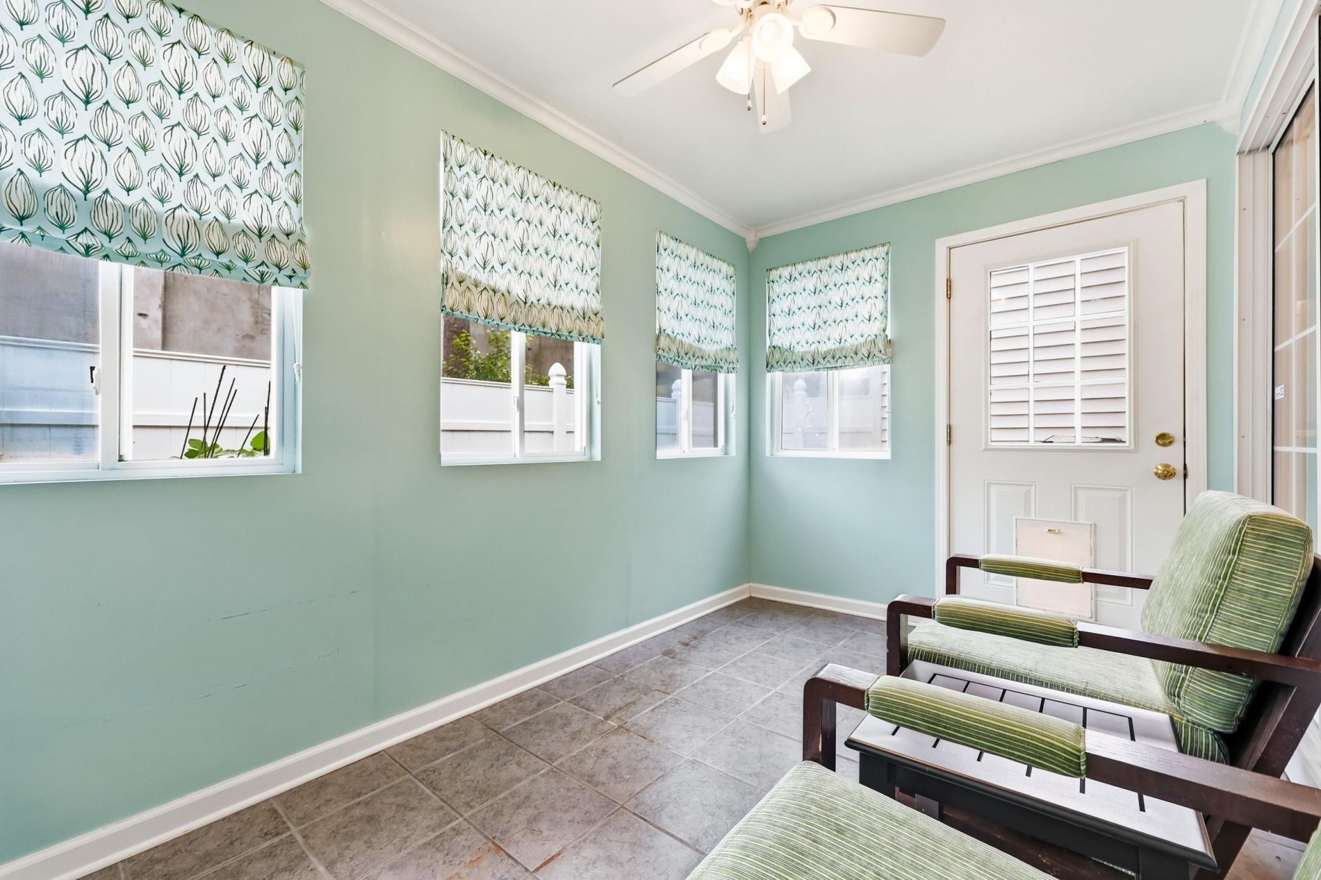 635 Wilshire Ln. Photo 28