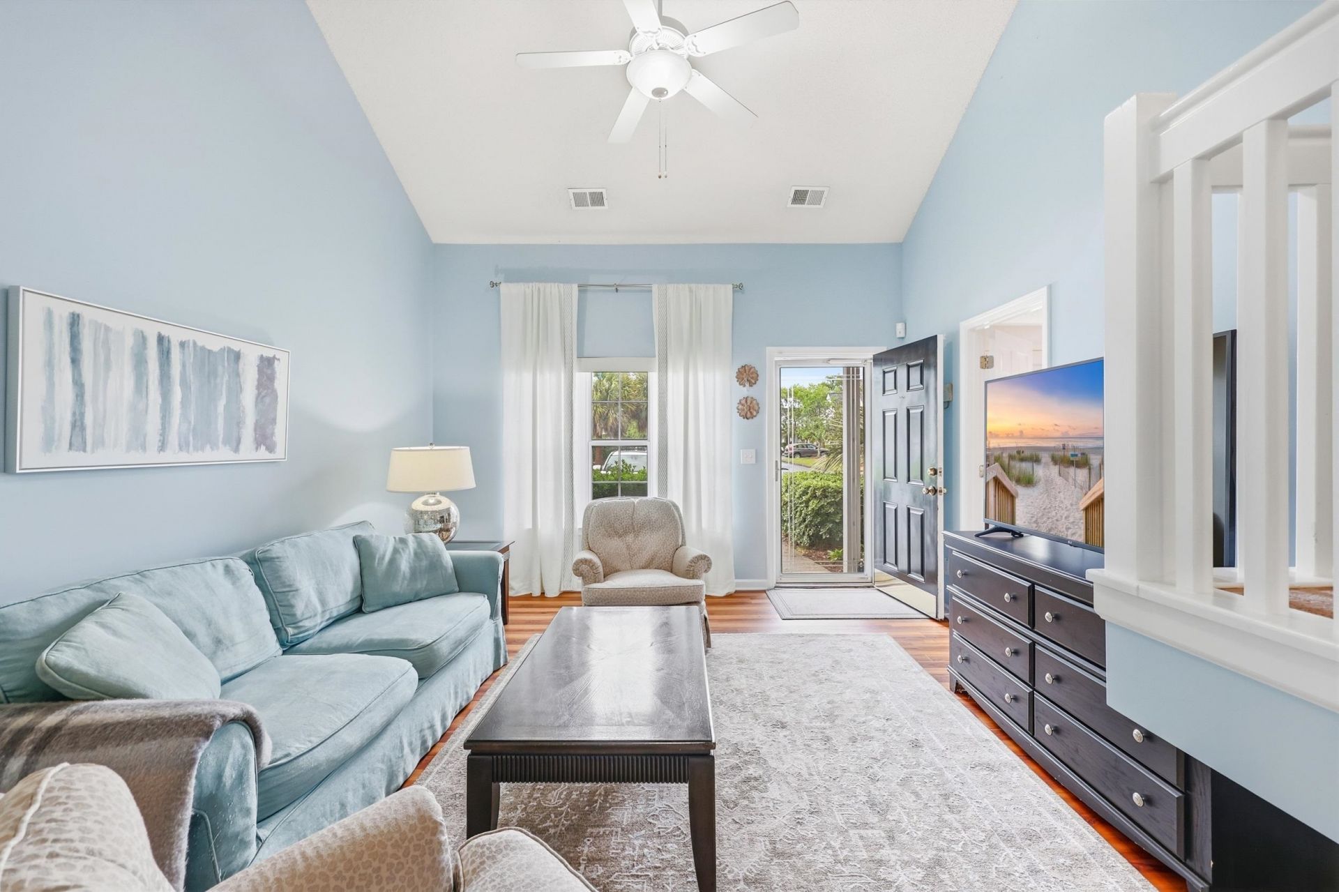635 Wilshire Ln. Photo 7