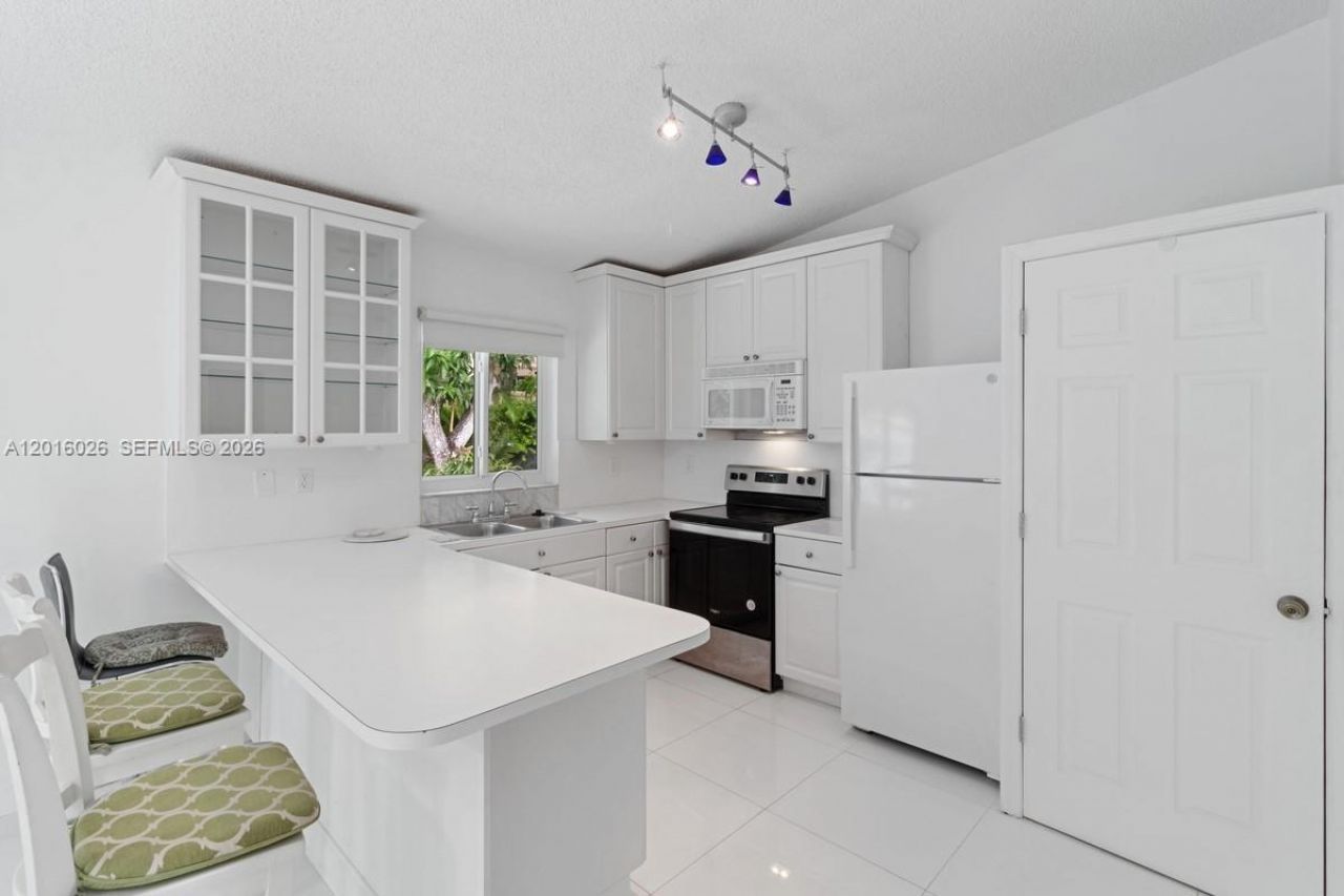 9617 SW 144th Pl , Miami, FL 33186 Photo