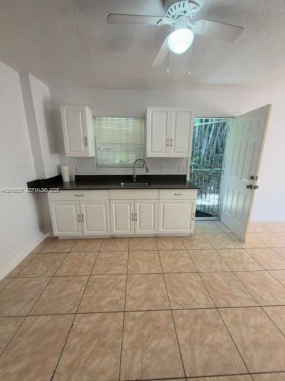 6801 SW 27th St , Miami, FL 33155 Photo