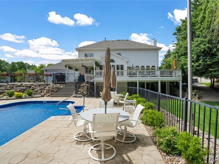 Property Image 76