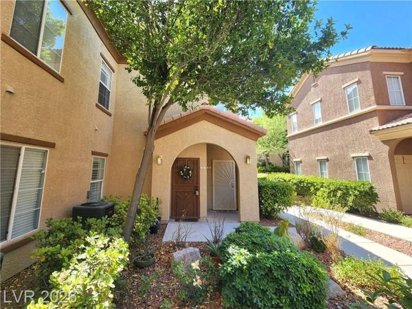 3815 Juno Beach Street, Unit 204, Las Vegas, NV 89129