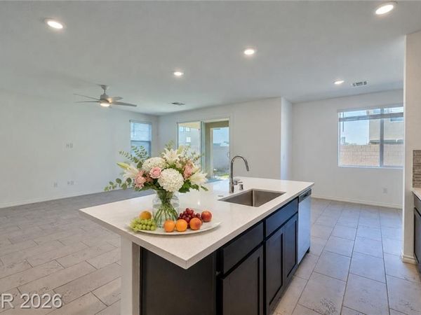 4368 Bayley Skye Avenue, Las Vegas, NV 89141