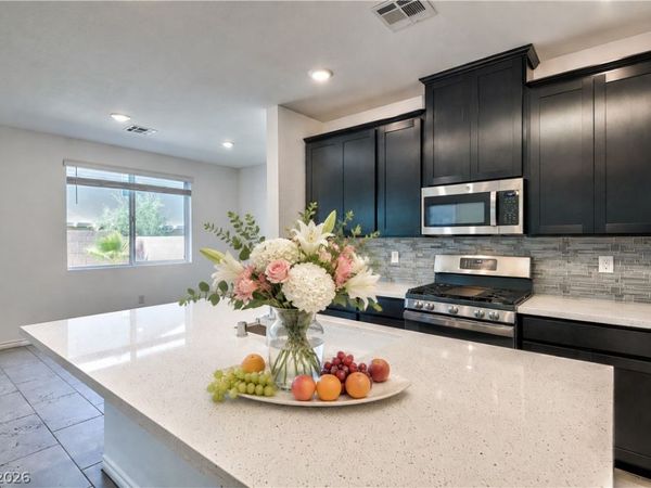 4368 Bayley Skye Avenue, Las Vegas, NV 89141