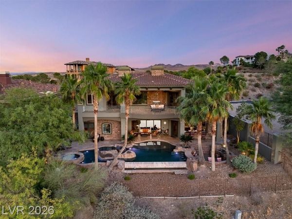 28 Via Siena Place, Henderson, NV 89011
