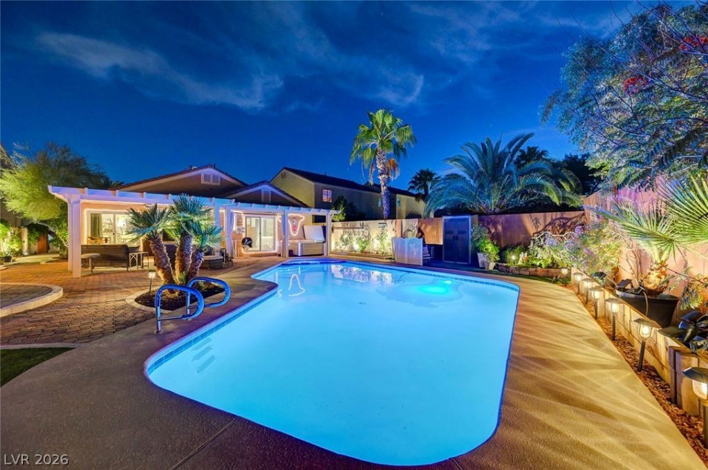 8532 Hidden Pines Avenue, Las Vegas, NV 89143 Main Photo