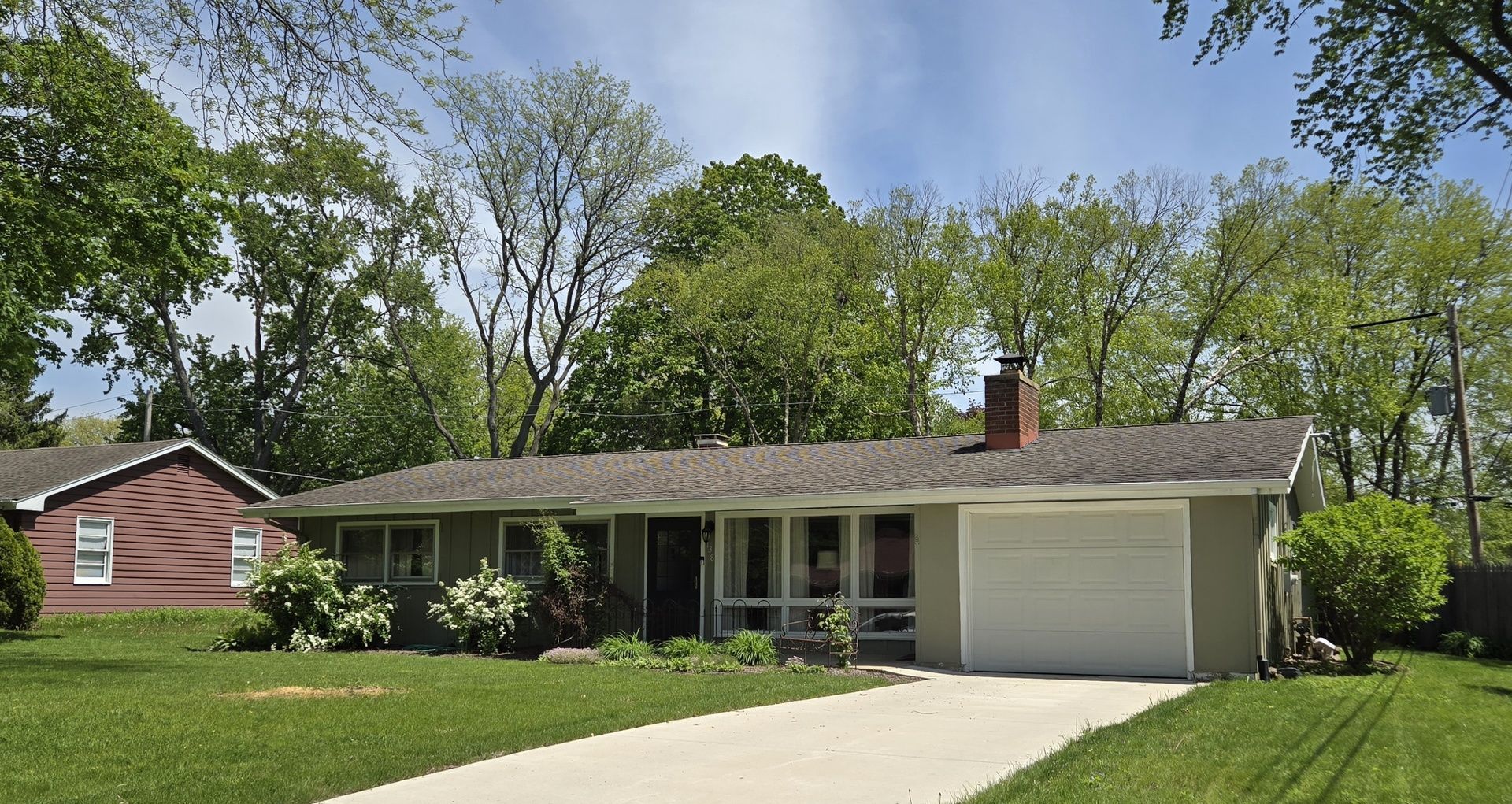 138 Kimberly Road, East Dundee, IL 60118