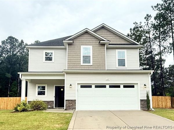 227 Flying Bolt Drive , Raeford, NC 28376