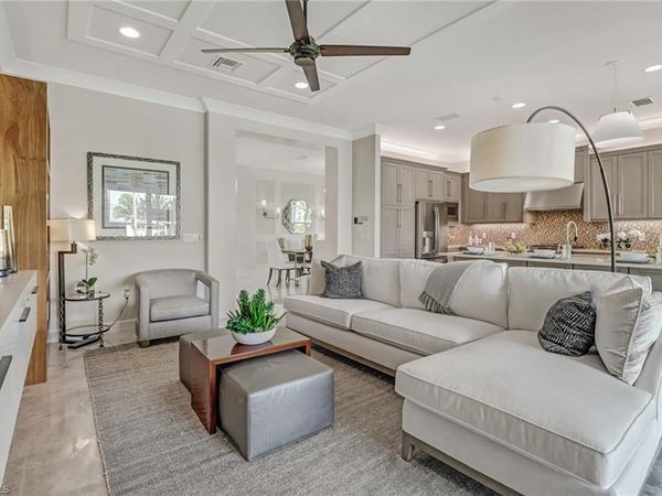 28365 Turin CT, BONITA SPRINGS, FL 34135