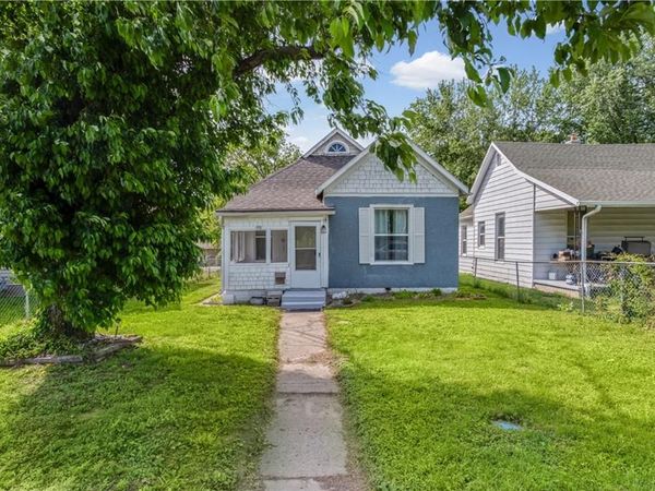 805 Price Boulevard, Atchison, KS 66002