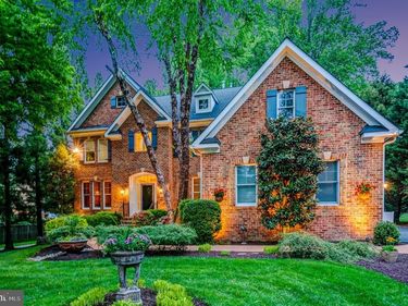2961 WILSON AVENUE, OAKTON, VA 22124