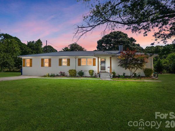 487 Linwood Road, Mooresville, NC 28115