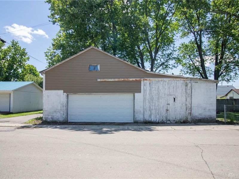 98 N 2nd Street, Camden, OH 45311 Photo 2