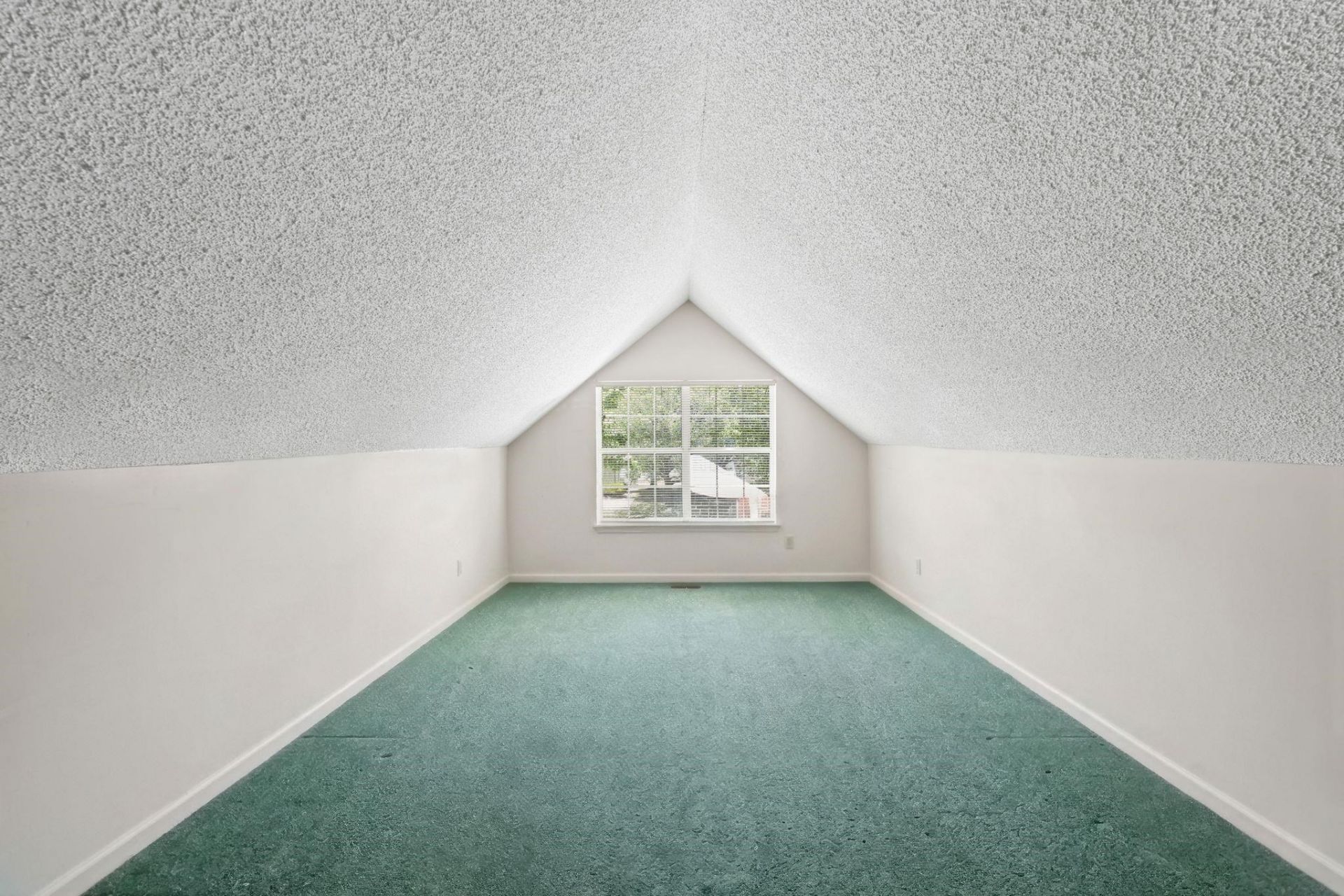 2490 Glen Dr.  Photo 47