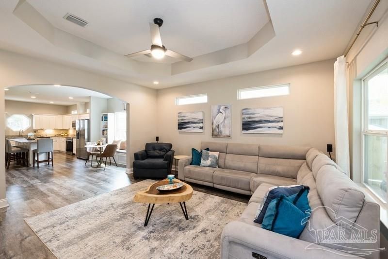 1903 Esplanade St, Navarre, FL 32566 Main Photo