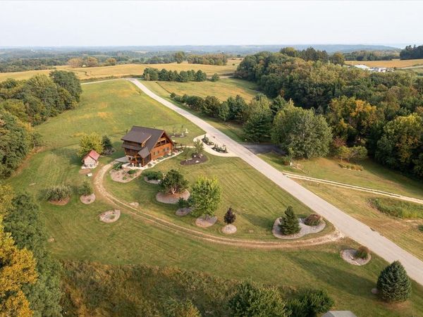 65416 DeSoto Bluffs DRIVE, De Soto, WI 54624