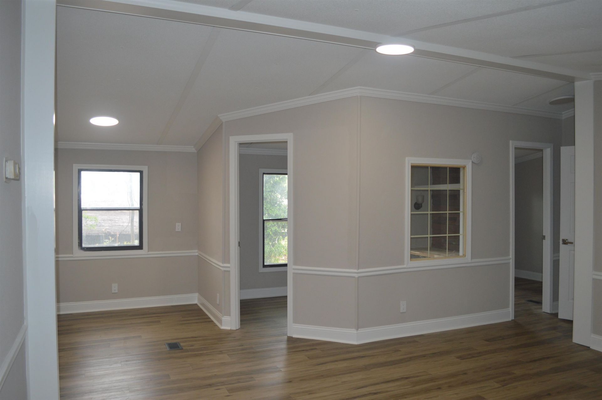 1922 N Twisted Oak Dr.  Photo 8