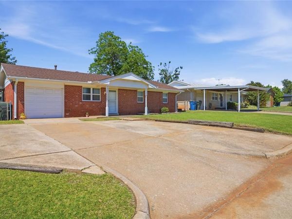 9825 Harmony Drive, Midwest City, OK 73130