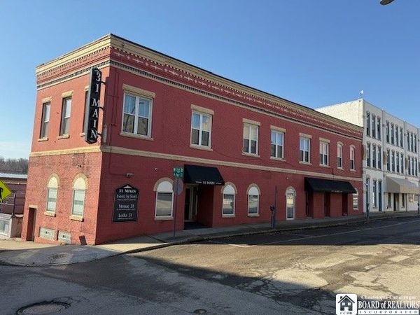 31 N Main Street , Jamestown, NY 14701