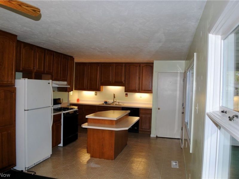 424 Race Street , Berea, OH 44017 Photo 11