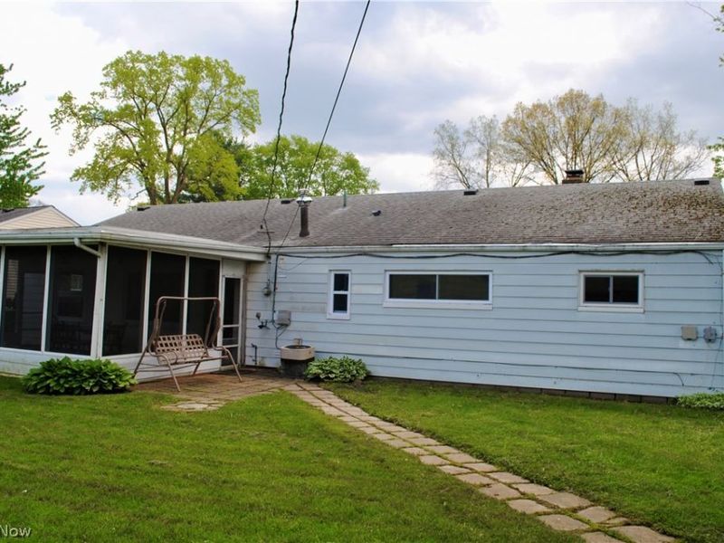 424 Race Street , Berea, OH 44017 Photo 4