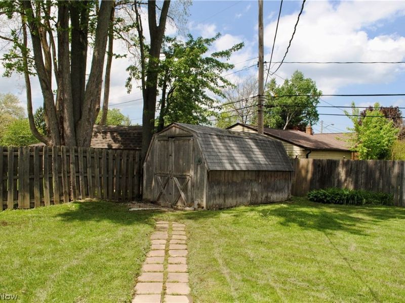 424 Race Street , Berea, OH 44017 Photo 6