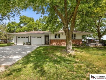 60730 735th Road , Sterling, NE 68443