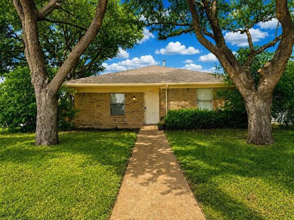 11103 Odette Avenue, Dallas, TX 75228