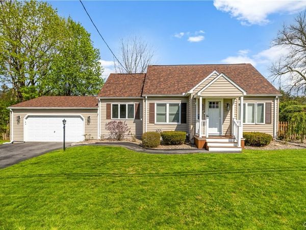 30 Allman Pl , New Hartford, NY 13413