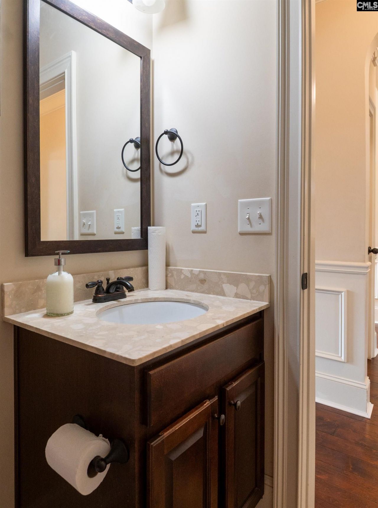 549 Everton Drive  Photo 35