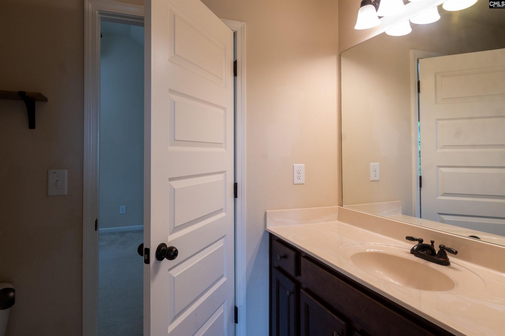 549 Everton Drive  Photo 41