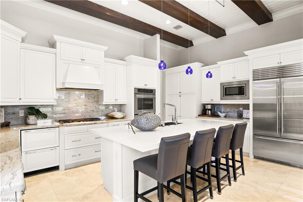 2220 Residence Cir, Naples, FL 34105 Photo