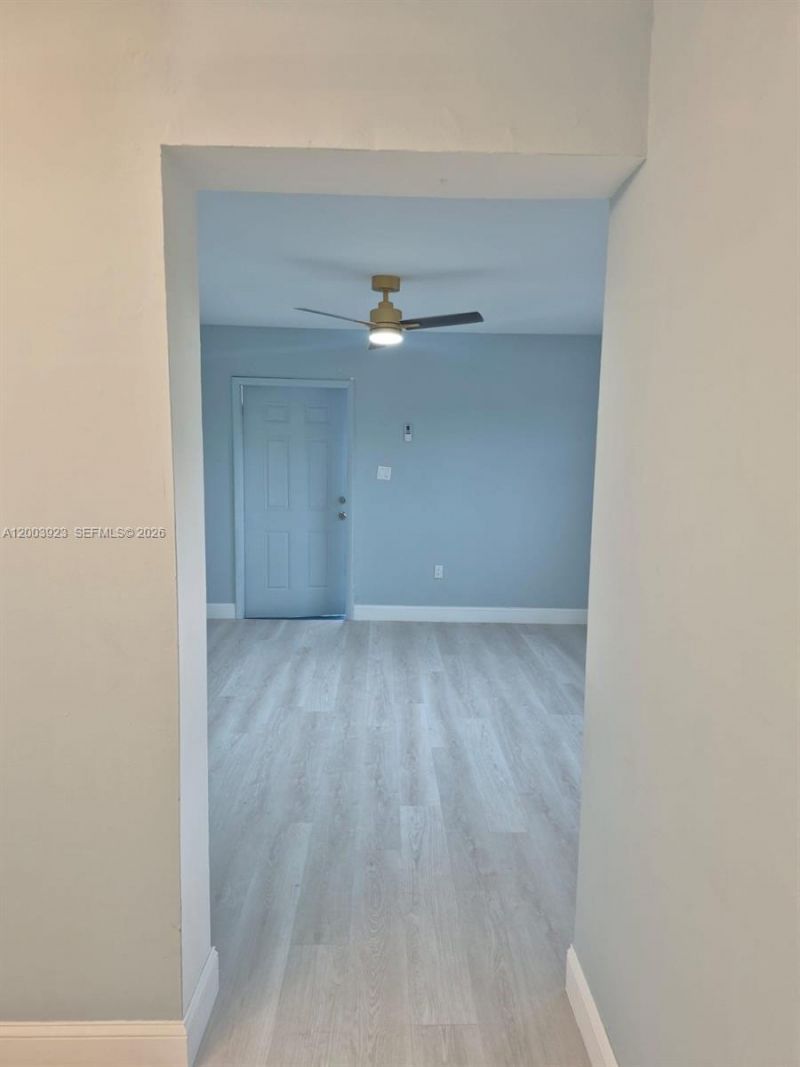1231 NW 101st St , Unit 2, Miami, FL 33147 Photo