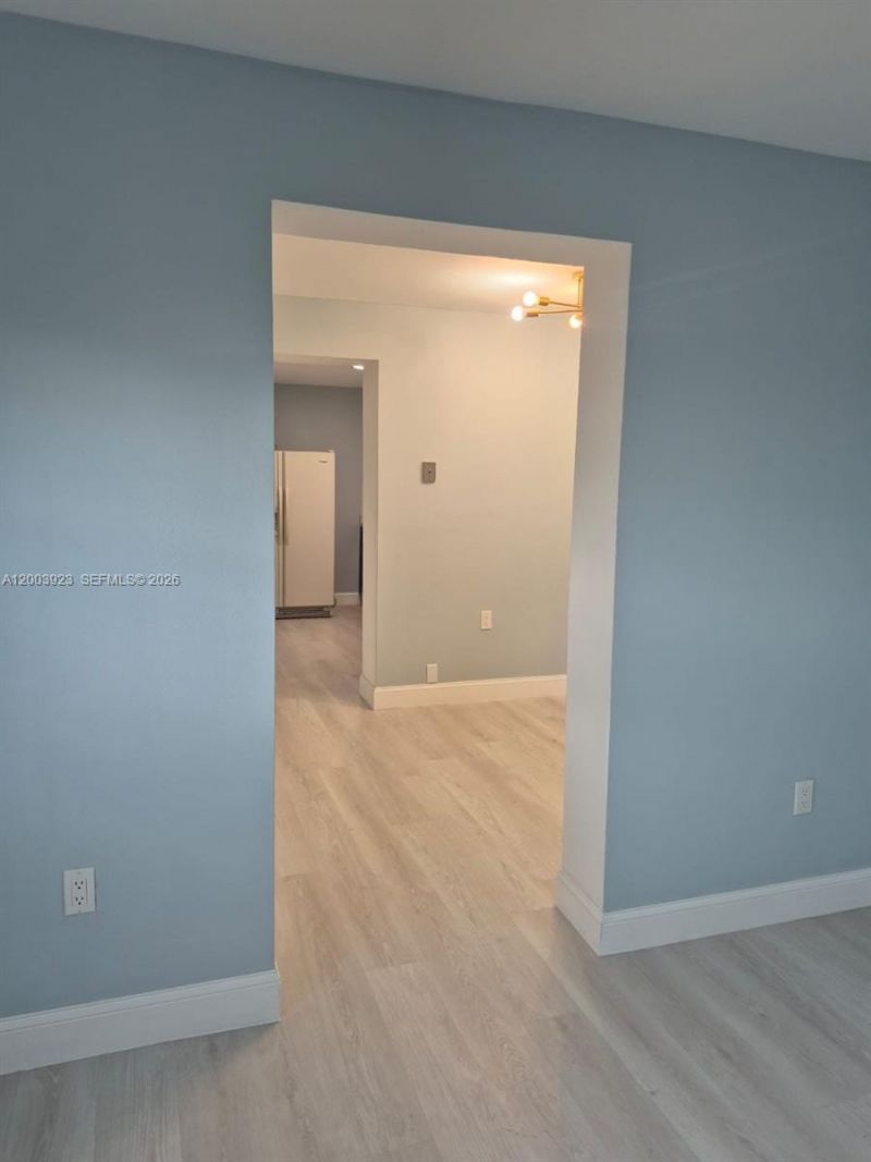 1231 NW 101st St , Unit 2, Miami, FL 33147 Photo