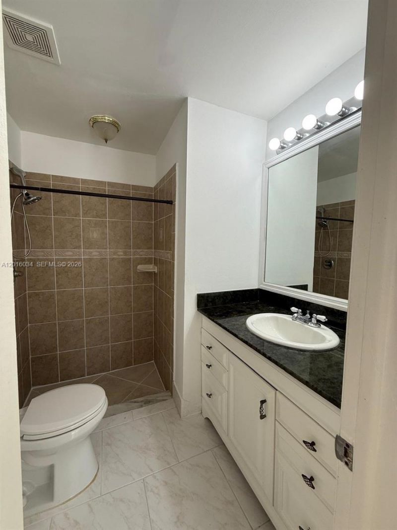 11143 E Model Cir E, Boca Raton, FL 33428 Photo
