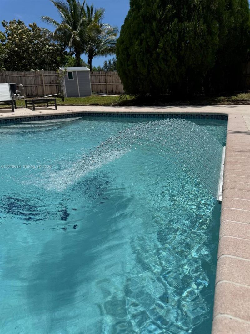 11143 E Model Cir E, Boca Raton, FL 33428 Photo