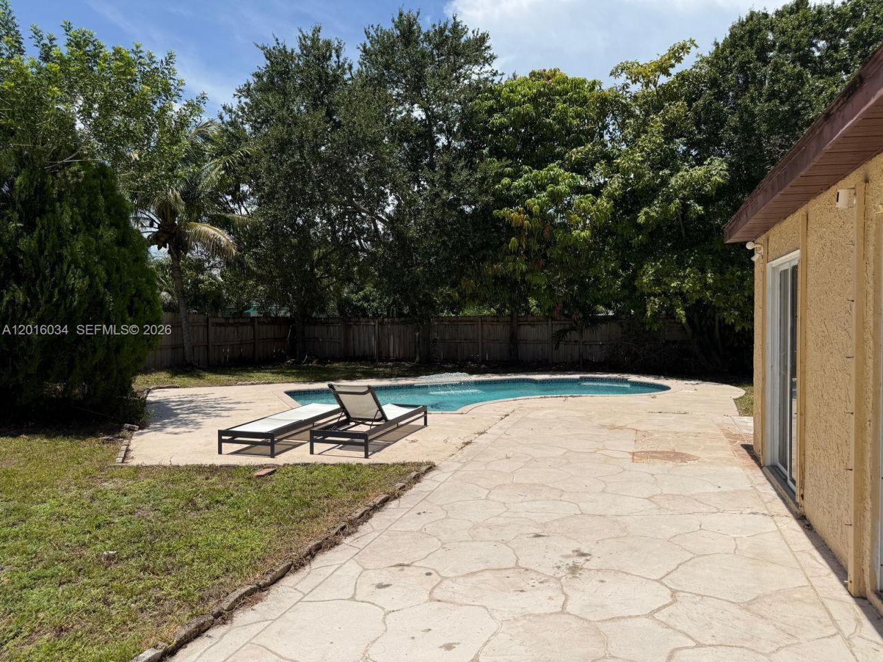 11143 E Model Cir E, Boca Raton, FL 33428 Photo