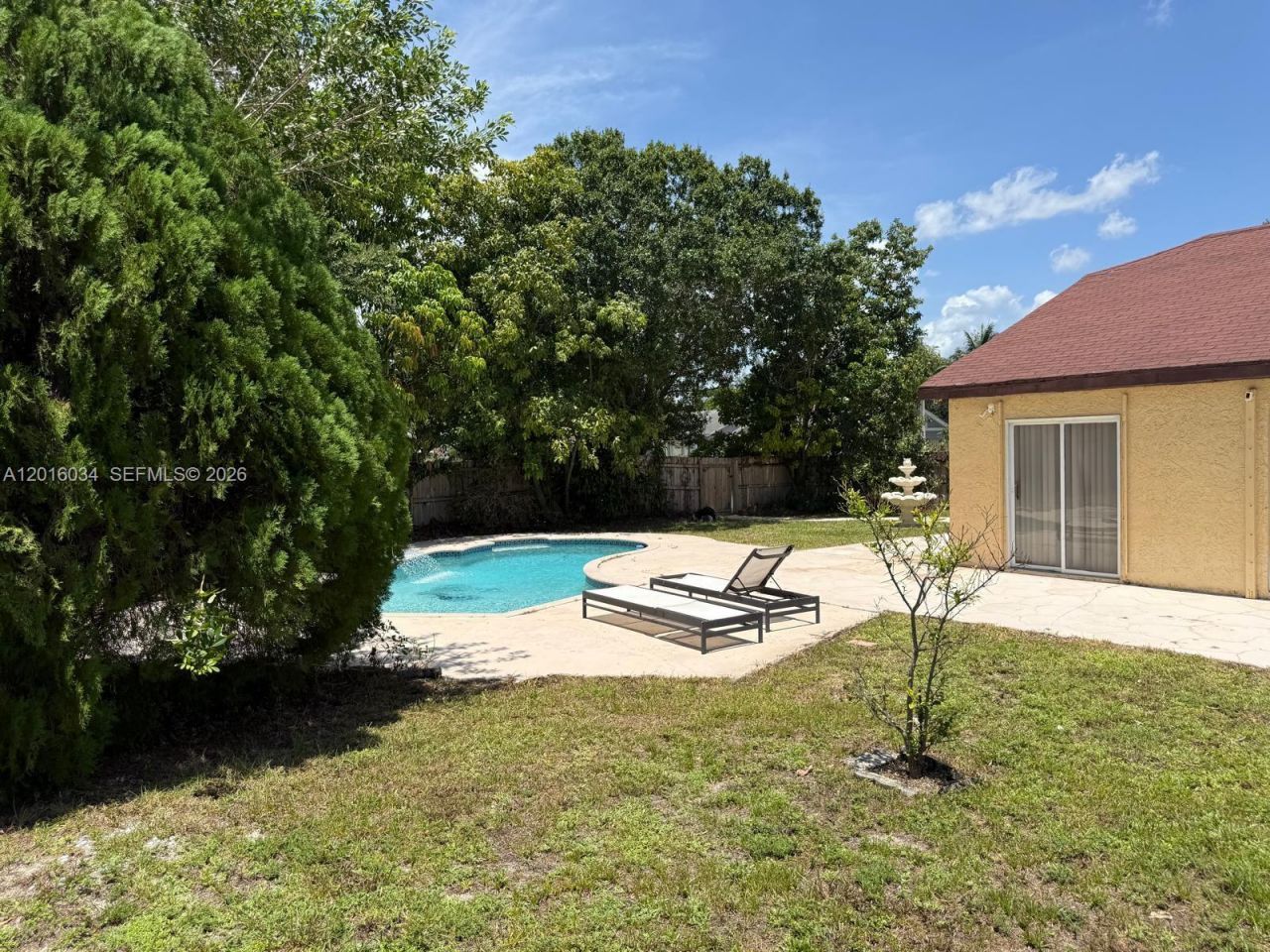 11143 E Model Cir E, Boca Raton, FL 33428 Photo