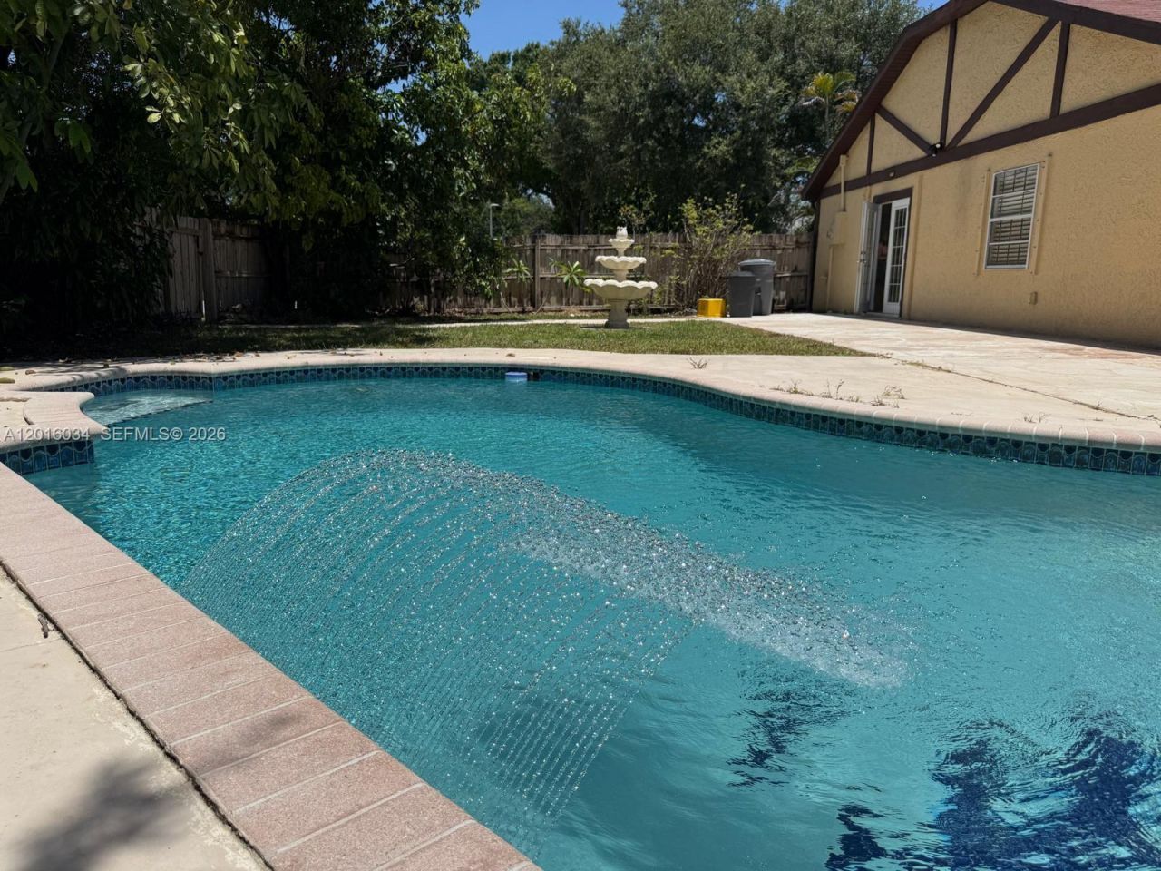 11143 E Model Cir E, Boca Raton, FL 33428 Photo