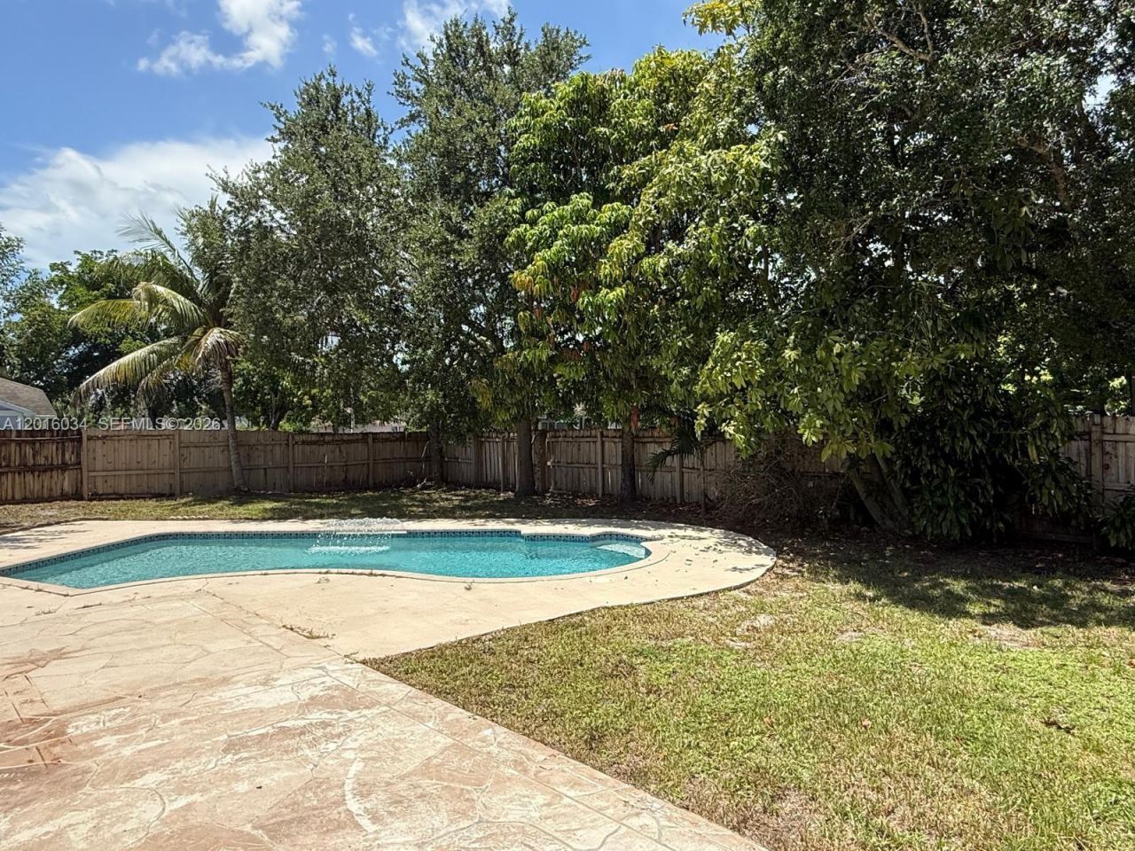 11143 E Model Cir E, Boca Raton, FL 33428 Photo